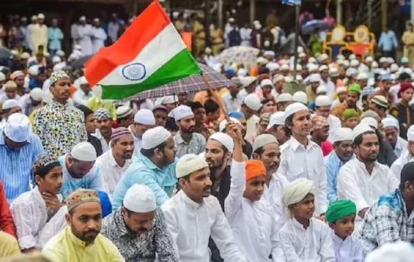 OBC reservation for Muslims in Karnataka, decision of the Congress government of the state, will get benefits in employment and educational institutions, NCBC criticized, all Muslims in these five states of the country are included in OBC, Khabargali