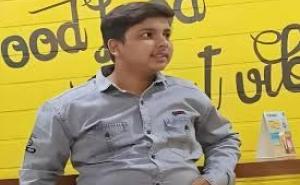 नाश्ता करते वक्त आया साइलेंट अटैक, थम गईं 20 साल के युवक की सांसें खबरगली A 20-year-old man suffered a silent attack while eating breakfast, and his breathing stopped. hindi news big news khabargali 