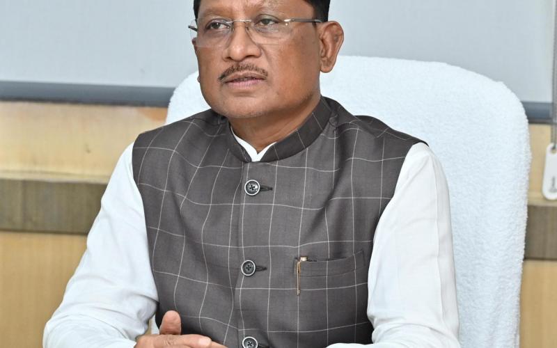 Tourists from Chhattisgarh stranded in Nepal, CM instructs officials for their safe return big news latest news hindi News khabargali 