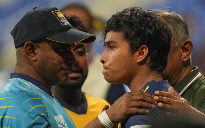 Father suffers heart attack after son hits sixes off Sri Lankan spinner's bowling; Afghan batsman hits five sixes in his over latest News hindi news big News khabargali 