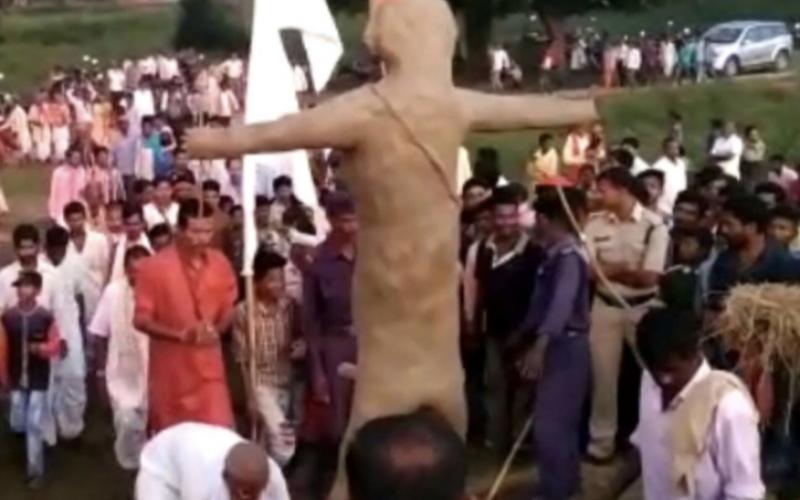Shocking tradition: Not Ravana, but Sahastrabahu is killed… Centuries old tale of unique Dussehra in Sihawa, Chhattisgarh, a naked clay effigy of Sahastrabahu is prepared, Dhamtari, Khabargali
