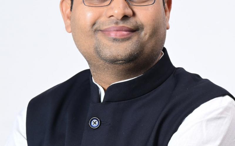 Badge, who is leaving without an executive committee, appeared helpless in the face of factionalism: BJP. Due to the 'DNA' of internal strife and factionalism, the Congress President could not even form a 'full working committee' during his entire tenure! Ujjwal Deepak, State Spokesperson of Bharatiya Janata Party, Chhattisgarh, Khabargali