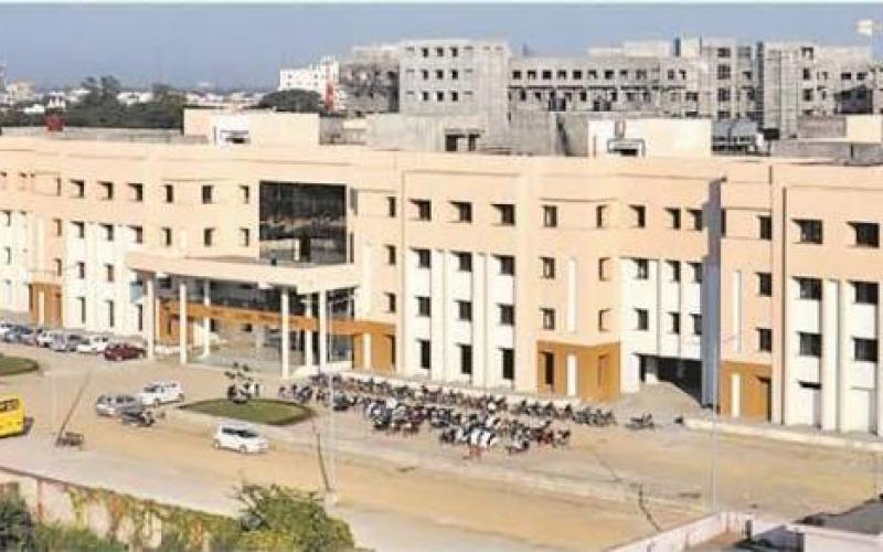 Recruitment for 121 Senior Residents at AIIMS Raipur: Check eligibility and application deadline raipur chhattisgarh latest news khabargali 