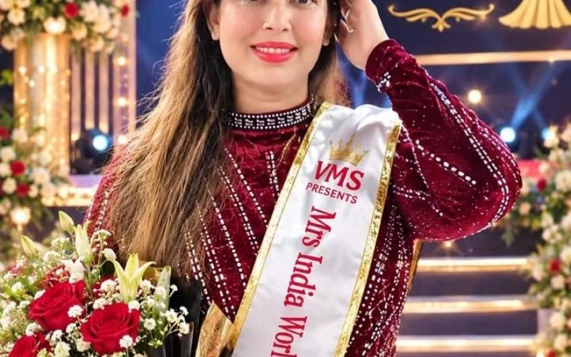 Naini Tiwari of Raipur, Chhattisgarh created history, became Mrs India World Winner 2026, Beauty Contest, Gym Trainer Gaurav, Founder and CEO of VM Management and Securtas, Raipur Jitendra Singh Chaudhary and Organizer Kavita Singh, Khabargali