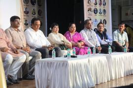 Banaras Literature Festival became a bridge for national cultural dialogue, renowned litterateurs gave presentation in Banaras Literature Festival 2025 held in Mumbai, Firozshah Mehta Auditorium of Mumbai University, Khabargali