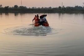 Accident in Bilaspur, 4 students drowned in pond while bathing, 2 died hindi News latest News big News khabargali 