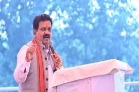  छत्तीसगढ़ में गॉर्ड ऑफ ऑनर दिए जाने की परंपरा समाप्त, उपमुख्यमंत्री पहल से ऐतिहासिक बदलाव The tradition of giving guard of honour ends in Chhattisgarh, a historic change due to the initiative of the Deputy Chief Minister. hindi news latest news khabargali 