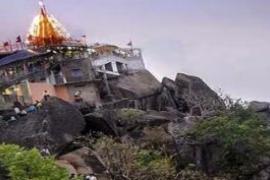 Major changes in the Maa Bamleshwari Darshan system in Dongargarh, now separate routes for climbing and descending cg news hindi news khabargali 