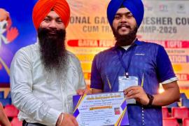 Rajveer Singh Chhabra of Raipur became the National Gatka Referee, increased the pride of Chhattisgarh, Neelam Sinha of Mahasamund, Avinash Jaiswal of Balodabazar, Gatka Association President Simran Singh, Secretary Khwaja Ahmed, Raipur, Chhattisgarh, Khabargali
