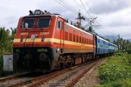  Dozens of trains are running hours late every day—with the Tirupati Express delayed by 9 hours and the Amarkantak Express by 5 hours—due to rain and flooding raipur chhattisgarh news khabargali 