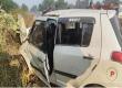 Car collides with divider, three dead, girl among the dead, 6 injured