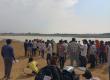 Boat capsized while fishing at midnight; 9 people were on board—6 swam to safety, while 3 are missing surajpur hindi news khabargali 