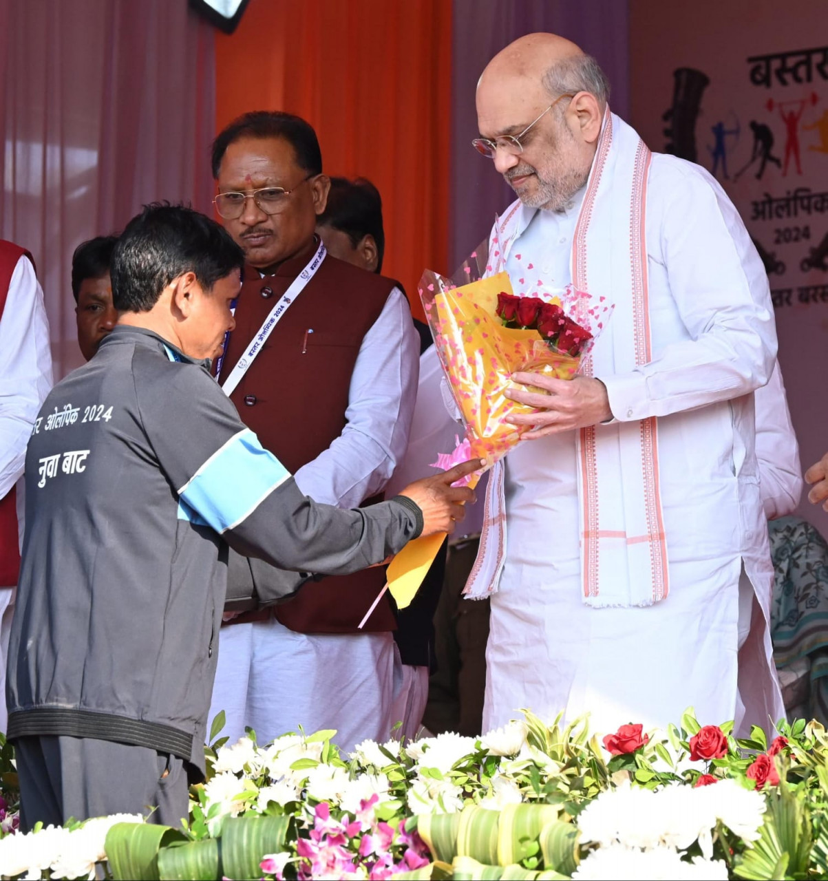 Bastar Olympics will be a success story of development - Union Home Minister Amit Shah, Bastar Olympics is not just a sport but a celebration of Bastar's culture, enthusiasm and talent - Chief Minister Vishnu Dev Sai, Khabargali