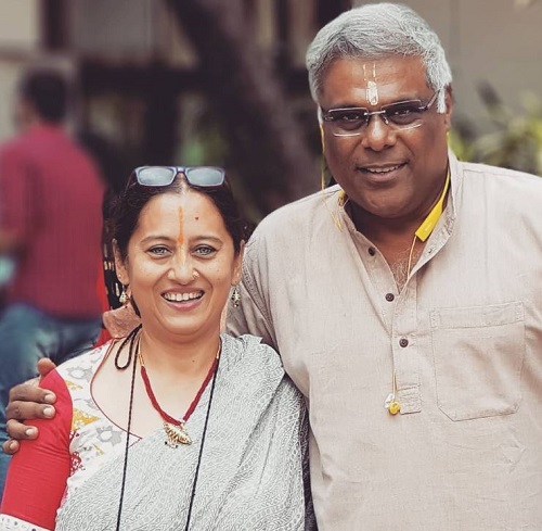 Actor Ashish Vidyarthi, Rupali Baruah became the groom for the second time at the age of 60, Bollywood, Villain, Khabargali