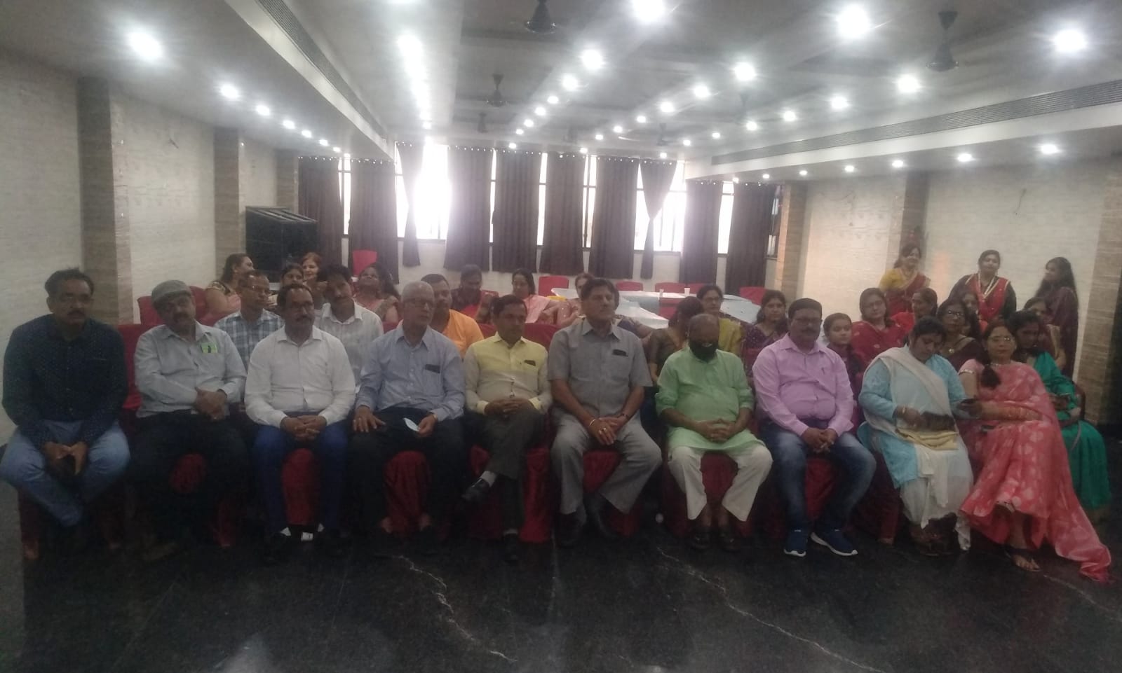 Diwali meeting concluded, Arvind Ojha, State President, World Brahmin Federation Chhattisgarh, Sarva Yuva Brahmin Parishad Chhattisgarh, Chanakya Jayanti, discussion, organization of Vipra Samman, family introduction conference, Raipur, Khabargali