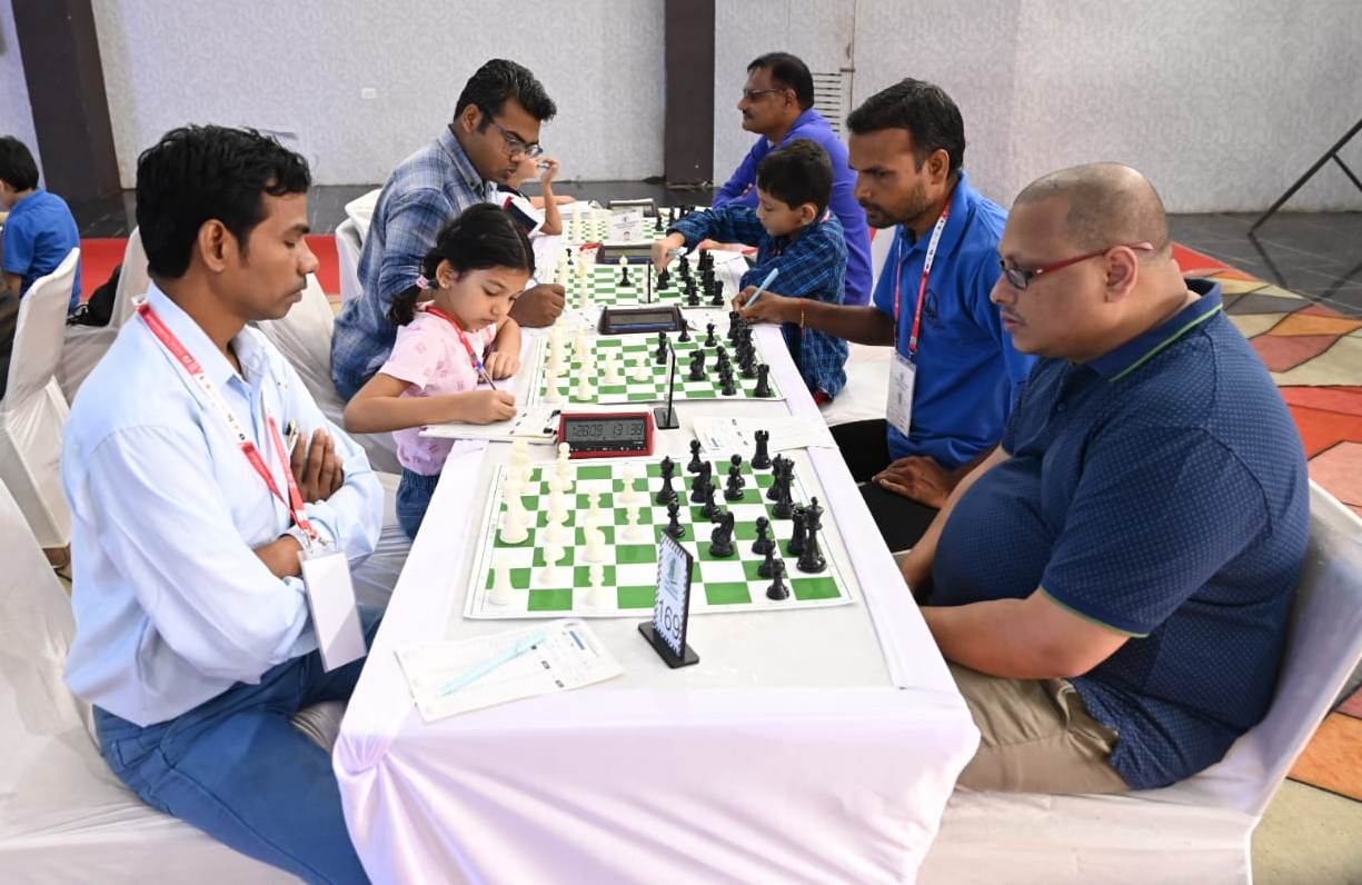 Raipur, Chess Games, International Chess Tournament, More than 500 Players from 15 Countries, Chhattisgarh Chief Minister's Trophy International Grand Masters Chess Tournament, Khabargali