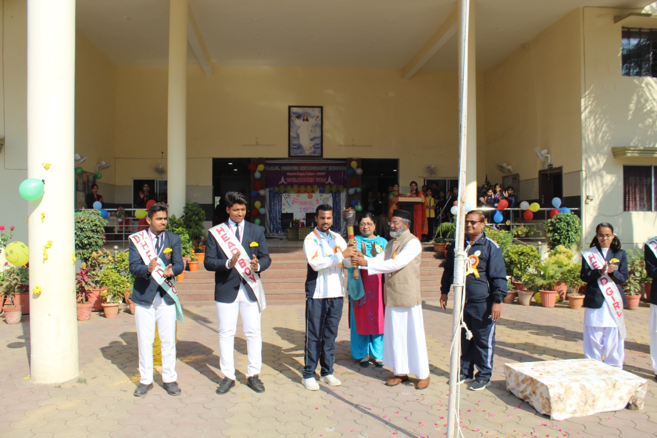 M.G.  M. School, Gayatri Nagar, Raipur, Annual Sports Festival 2022-23, colorful inauguration, Father Thomas Jacob, Chhattisgarh, Khabargali