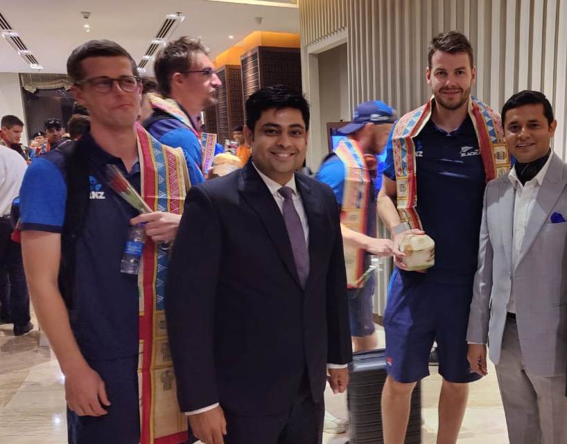 India and New Zealand cricket team, players were welcomed by wearing state robes, Sharma, all-rounder Hardik Pandya, bowler Mohammad Siraj, fast bowler Umran Malik, wicket-keeper batsman Ishan Kishan, batting coach Vikram Rathor, International Cricket Stadium in Raipur, Chhattisgarh, khabargali