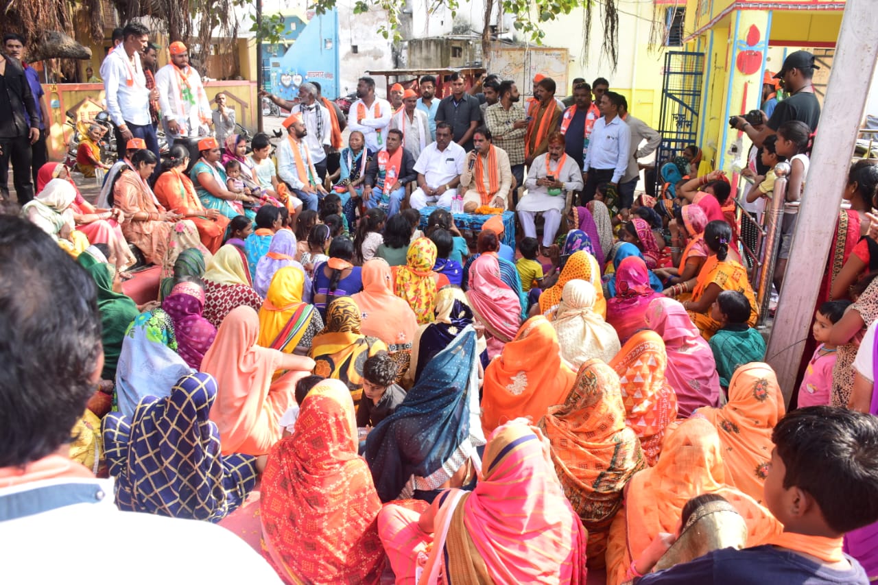 Election campaign of BJP candidate and former cabinet minister Rajesh Munat from Raipur West Assembly, Chhattisgarh Assembly Elections, Khabargali.