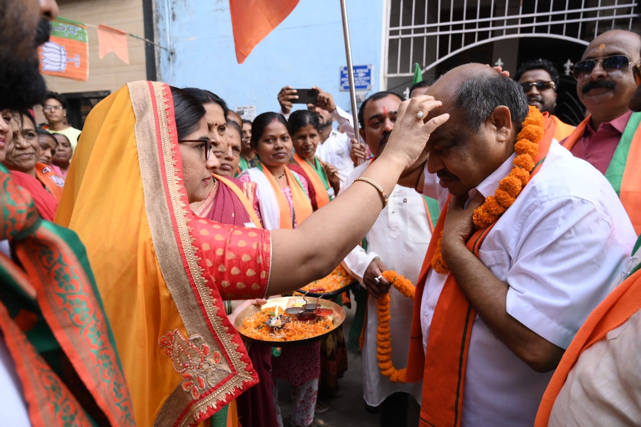 ​    ​BJP candidate from Raipur North Assembly constituency Purandar Mishra, election preparations, BJP put in all its strength to give tough competition to the candidates, Chhattisgarh Assembly Elections, Khabargali