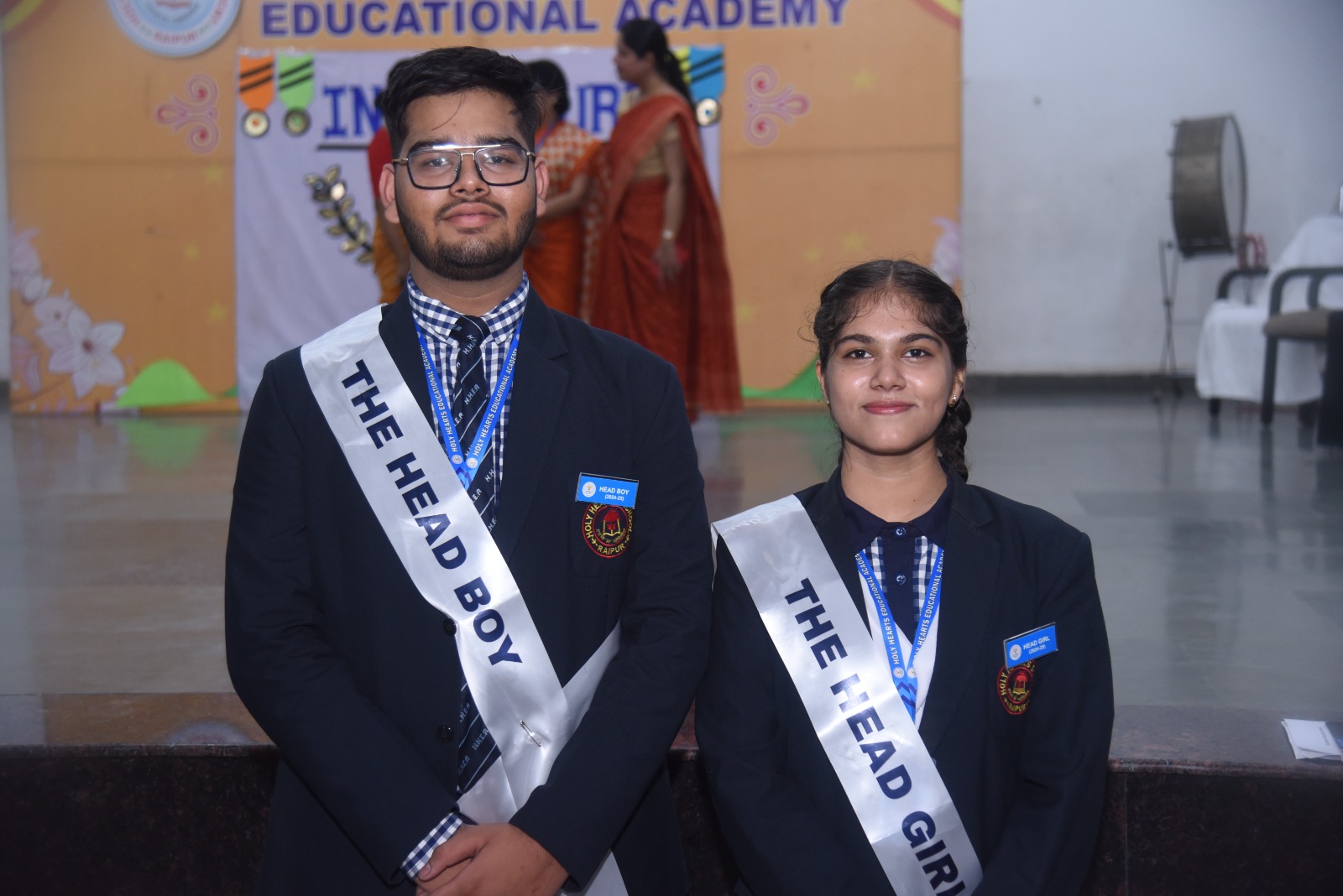 'Student Council Oath Taking Ceremony' concluded at Holy Hearts Civil Lines, Raipur School. Head Boy Rankak Raj Mehta and Head Girl Tanishka Kukreja were elected. Chairman Acharya Surendra Pratap Singh; Principal Mrs. Neepa Chauhan; Vice Principal Kamal Kishore; Mrs. Sunita Tandon; Head Mistress Ms. Shalini Agarwal; Chhattisgarh, Khabargali