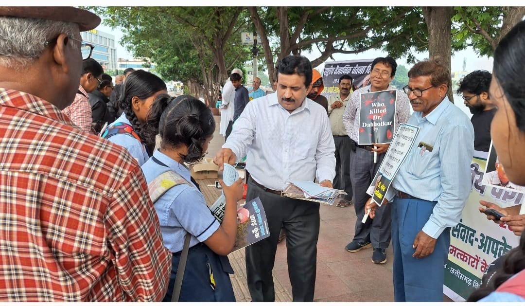 There is a need for scientific awareness in the country: Dr. Dinesh Mishra, on the occasion of National Scientific Awareness Day, awareness program was organized at Telibandha Lake Marine Dive, IMA President Dr. Rakesh Gupta, Umashankar Ojha, Adhir, Jayshree Bhagwanani, Raipur, Chhattisgarh, Khabargali