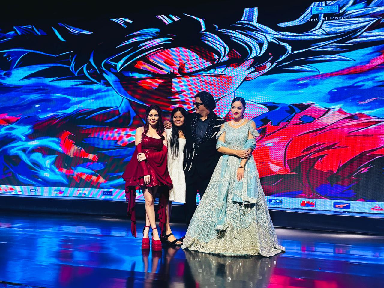 Chhattisgarh's daughter Bollywood playback singer Aishwarya Pandit honored with "Filmjins Tycoon Global Governance and Business Award 2024", Raipur, Khabargali
