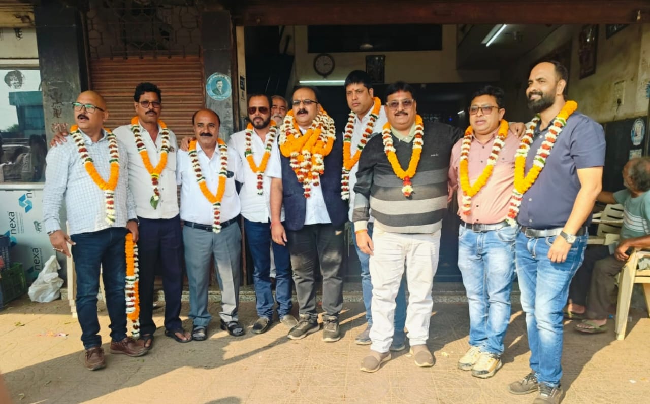 T. Srinivas Reddy became the chairman of the wholesale vegetable market for the fourth consecutive time, Raipur, Chhattisgarh, Khabargali