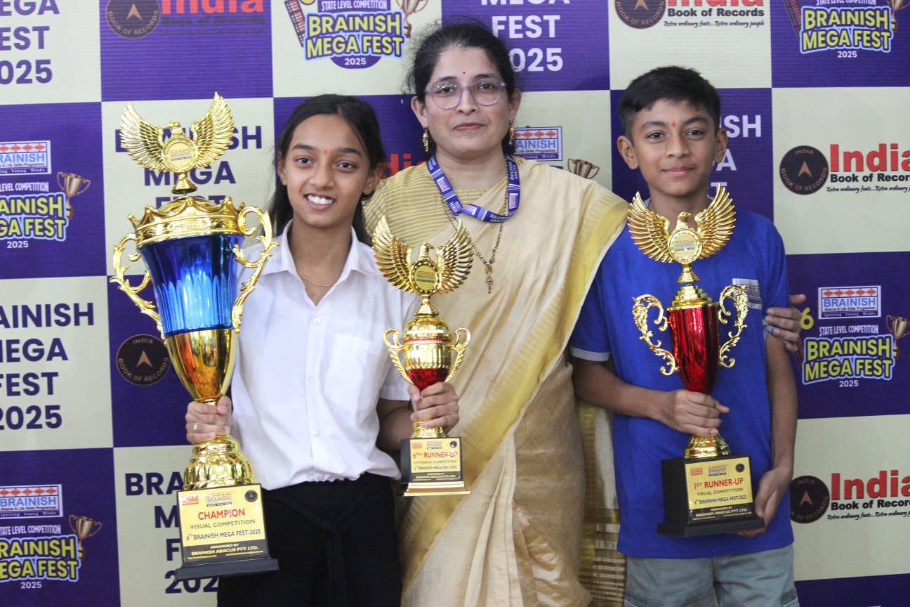 Superb performance of children in 'Brainish Megafest'... Won in many categories including Champion Trophy, did mathematical calculations in few moments, Deepa Ma'am, Brainish Abacus Class, Shailendra Nagar, Raipur, Chhattisgarh, Khabargali