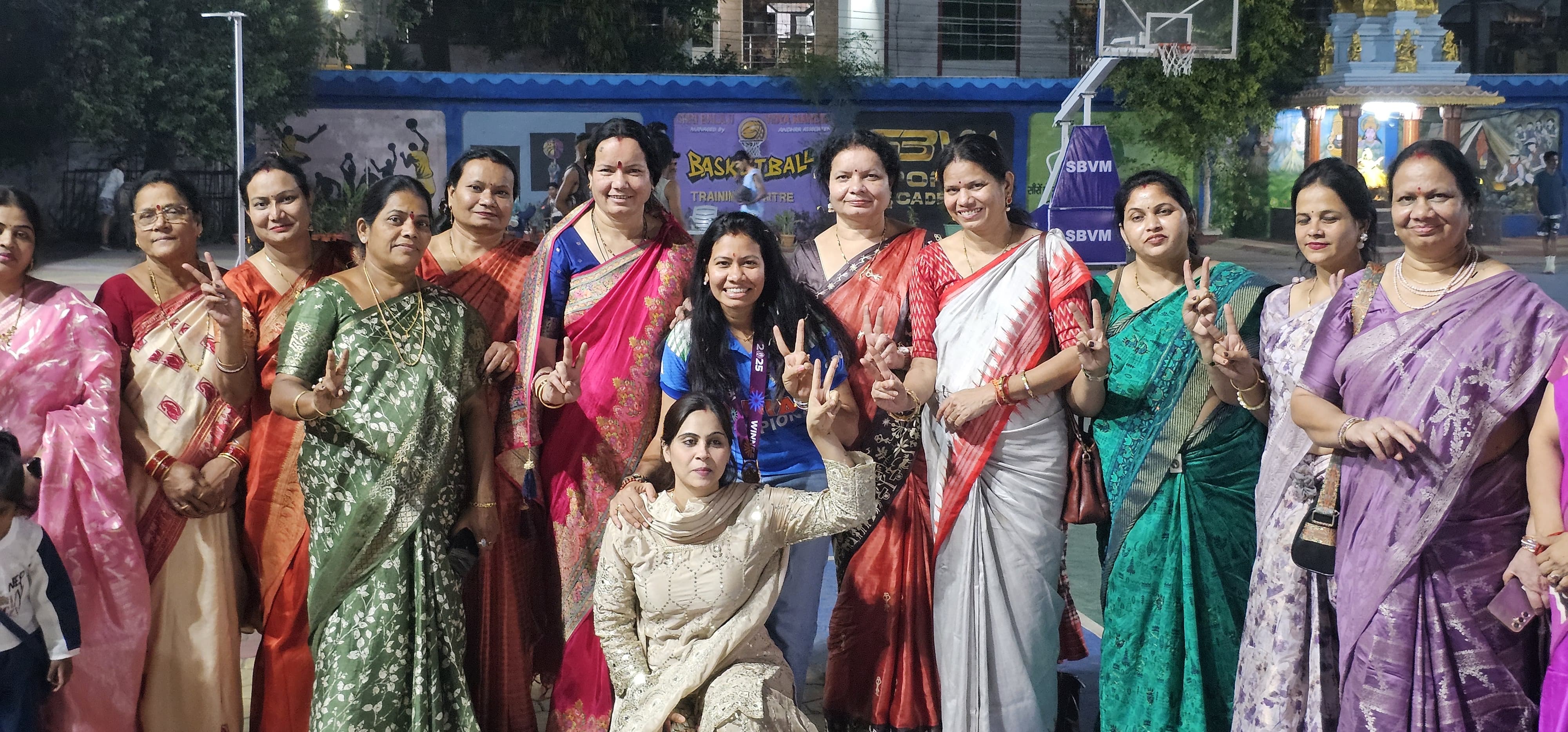 World champion Team India's physio Akanksha Satyavanshi received a grand welcome in Raipur, celebrations from Ram Mandir to Bharat Mata Chowk, Raipur, Chhattisgarh, Khabargali