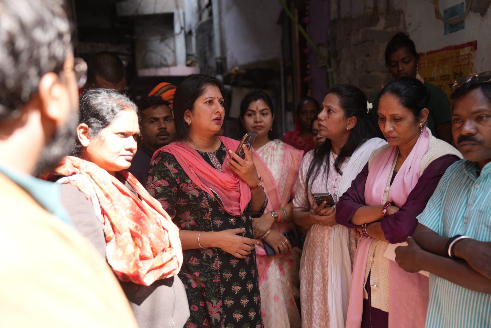 The Child Commission is on alert regarding the child abuse case.  The victim was met on the 17th, and a report will be submitted to the commission on the 22nd. The victim is receiving treatment, and the commission is monitoring the situation. Commission Chairperson Dr. Varnika Sharma is in constant contact. Raipur, Chhattisgarh, Khabargali.