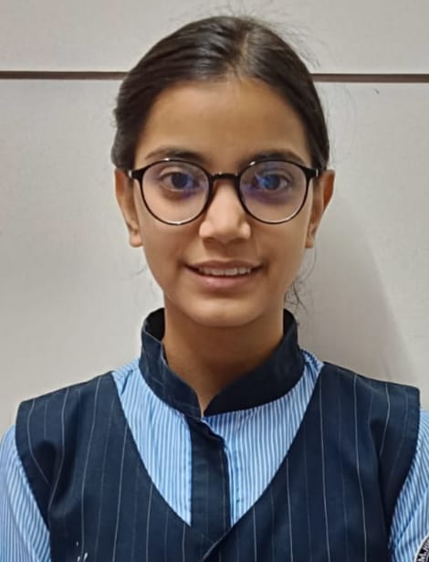 MGM School Gayatri Nagar students dominate CBSE Class 10 exams, Khyati Chandrakar scores 97.6%, Eastern Division, Father Jose Mathew and Principal Dr. Leena R. Jacob, Raipur, Chhattisgarh, Khabargali