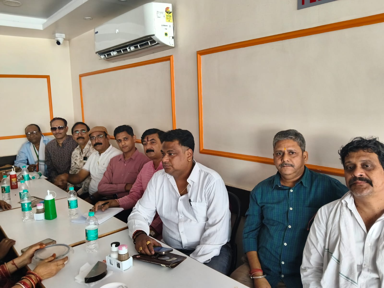 Dr. Vivek Kumar Srivastava has been nominated as the District President of Chhattisgarh Kayastha Samaj Raipur; ward committees will be formed for the expansion of the organization, Khabargali 