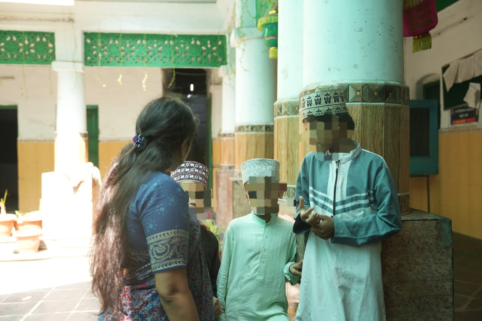Major flaws found in Madrasas, Child Commission strict: Children were being forced to do manual labour, filth in the premises and lack of drinking water. Dr. Varnika Sharma's inspection found deficiencies in child protection standards, gave instructions for improvement, Madrasa Islahul Muslimeen and Darul Yatama located at Baijnath Para, Dr. Varnika Sharma, Chairperson of Chhattisgarh State Child Rights Protection Commission, Raipur, Chhattisgarh Khabargali