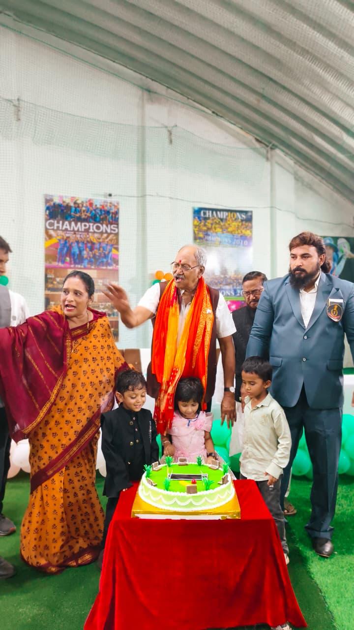 Raipur Cricket, Terminator Cricket Academy, Indoor Cricket, Cricket Academy Raipur, Tatibandh, Chhattisgarh Cricket, Cricket Training, Vipra Mahavidyalaya Campus Behind Pandit Ravishankar Shukla University, G.E. Road, Amanaka, Raipur, Cricket Coaches & Fitness Coach, Head Coach Mohammad Dr. Shabab Qureshi, Khabargali