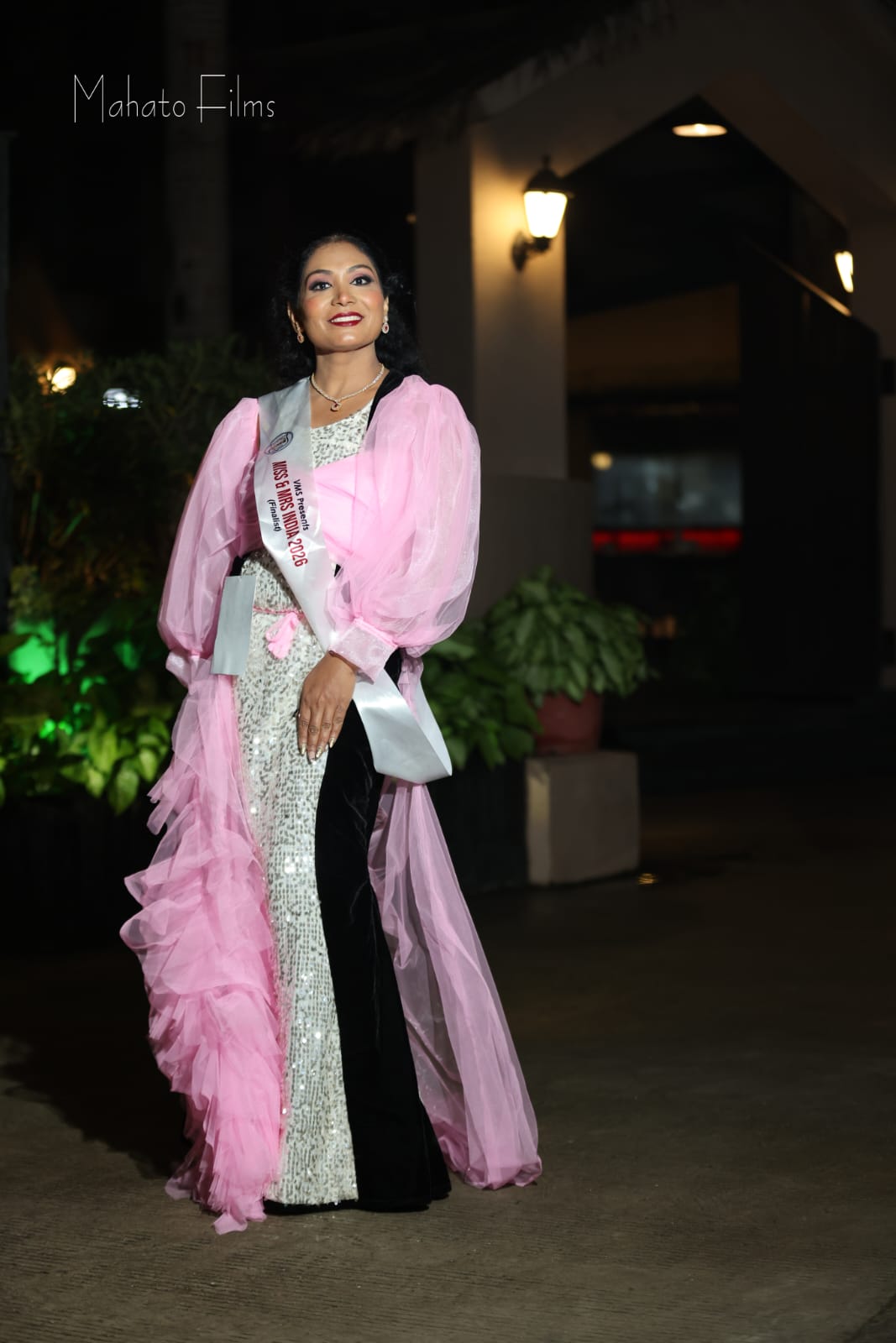 Shweta Avinash Bawankar from Chhattisgarh won the title of 'Mrs. India Universal India', Raipur, Chhattisgarh, Khabargali