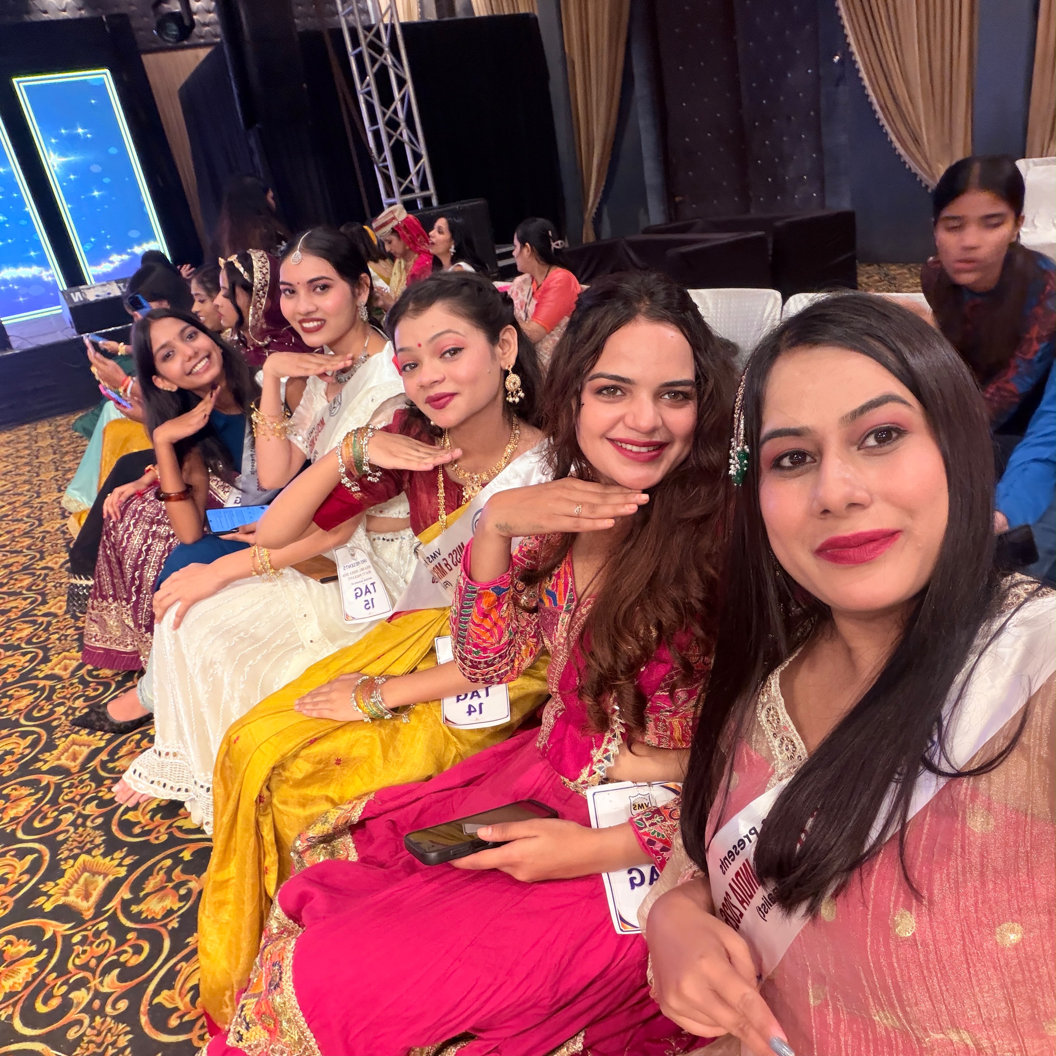 Raipur's Unnati Shukla and Chanchal Sahu won the title of Mrs. India and Miss India 2026 in Indore, Chhattisgarh, Khabargali