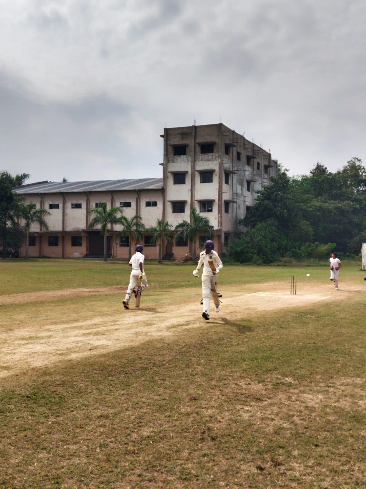 Terminator Vipra School Champions Trophy: MGM School beat The Radiant Way School by 67 runs, Shriyansh Sharma became Man of the Match, Weidner Memorial and Shri Shankaracharya Vidyalaya also registered victories, Raipur, Chhattisgarh, Khabargali