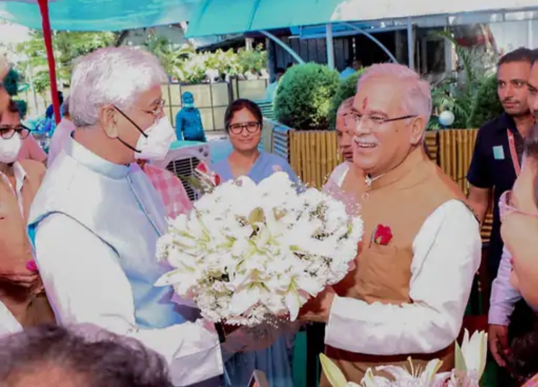 Khabargali Exclusive, interesting picture, Chief Minister Bhupesh Baghel turns 61, birthday celebrated like this, CM House, Chhattisgarh, Raipur