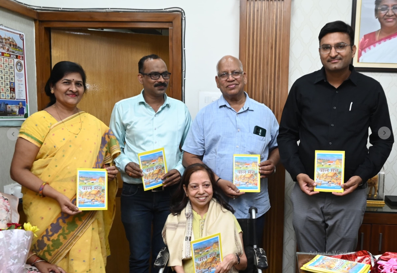Release of Sushma Bagga's book "Bal Man", Bal Man was released by Assembly Speaker Dr. Raman Singh and several other eminent litterateurs of the city at the Speaker House. Review by Venkatesh Sahitya Manch, Sahitya Sagar Manch, poet, writer, motivational speaker Mukesh Gupta, Raipur, Chhattisgarh, Khabargali