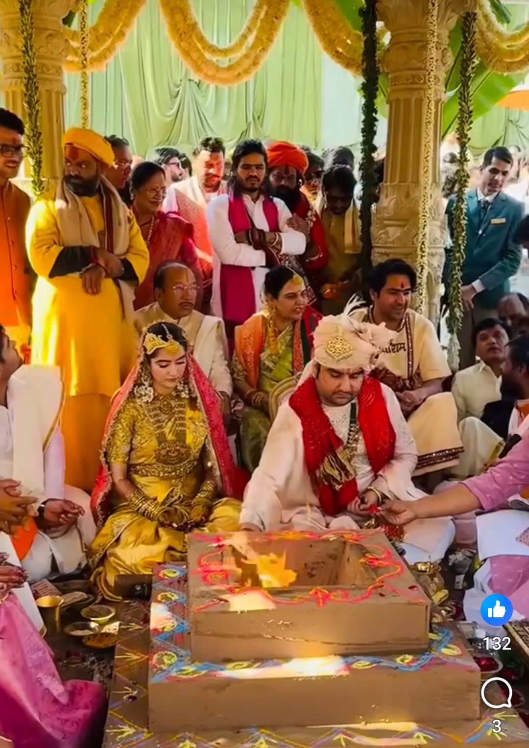 Jai Jai Indresh Upadhyay tied the knot of marriage, took seven rounds with Shipra Sharma of Haryana, Jaipur, Vrindavan, Brij, Krishna, Radhe, Govardhan, Gopi, Ashtanidhi, Mother Cow, Mother Yashoda, Mother Devaki, Nand Baba, Vasudev Ji, Vrishbhanu Ji, Mother Kirti, Eight Friends, Eight Friends, Govardhan, Yamuna Ji, Mathura, Khabargali