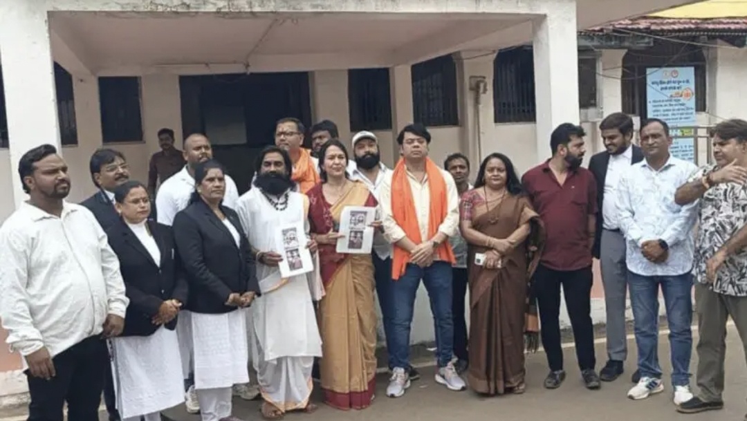 Controversy over the form of Ganesh idols in Raipur, Shankaracharya and Hindu organizations raised objections, Shankaracharya Swami Avimukteshwaranand Maharaj of Jyotirmath also reacted strongly, Chhattisgarh, Khabargali