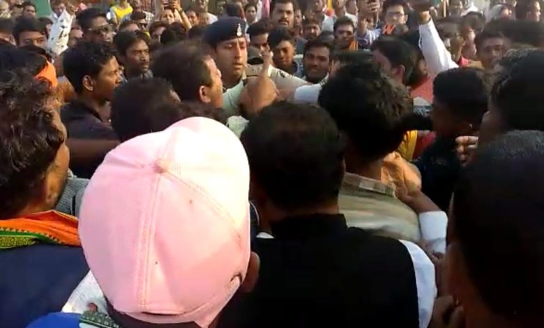 BJP candidate Brahmanand Netam in custody, supporters block road, Bhanupratappur assembly by-election, Chhattisgarh, khabargali