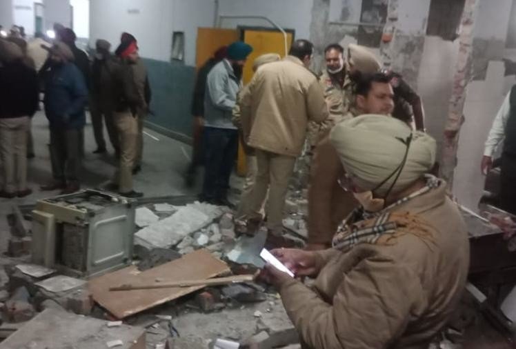 Blast in Ludhiana Court Building, Punjab, Court Complex Blast, NIA and NSG, Khabargali