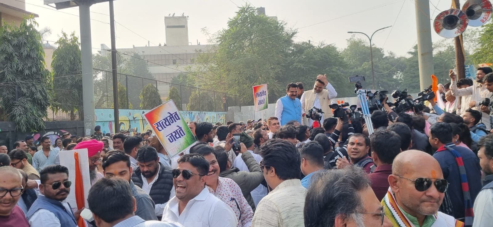 Congress protests from Parliament to the streets, Chhattisgarh Assembly heated up over National Herald verdict, Question Hour disrupted, Chhattisgarh, Khabargali