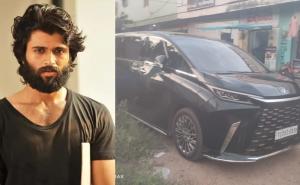 Superstar Vijay Deverakonda met with a car accident while on his way to Hyderabad. Big news latest News khabargali 