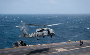 US Navy helicopter and fighter jet crash in South China Sea, causing panic hindi News big News latest News khabargali 