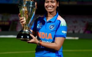 Physiotherapist Akanksha Satyavanshi, Kawardha's daughter Akanksha played a key role in the Indian women's cricket team's victory (79431), has been associated with national teams before, Raipur's daughter Akanksha played a key role in the Indian women's cricket team's victory. Khabargali