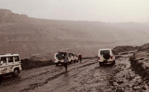 A major accident occurred at Kusmunda mine, where a hydraulic cylinder exploded, killing the operator and injuring two others. Korba news hindi news latest News Chhattisgarh News khabargali 