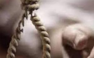 जांजगीर-चांपा में आठवीं की छात्रा ने फांसी लगाकर दी जान, गांव में मातम खबरगली An eighth-grade student hanged herself in Janjgir-Champa, leaving the village in mourning. hindi news latest news janjgir khabargali 